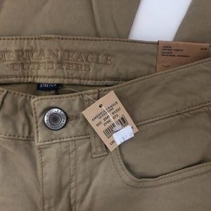 American Eagle Khaki Low-Rise Jeggings